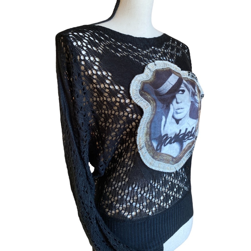 Vintage Y2k Fashion Graphic‎ Portrait Printed Long Sleeve Crochet T-Shirt - Picture 2 of 4